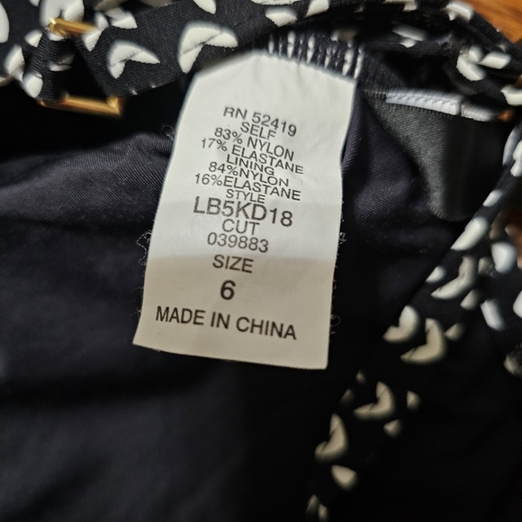 La Blanca Black and White Floral Swim Dress size 6 - Picture 6 of 7